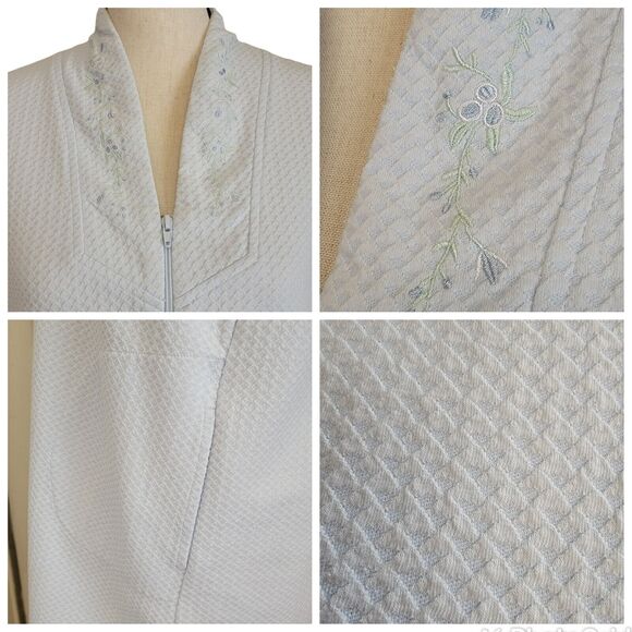 Miss Elaine Robe House Coat Womens Sz M‎ Light Blue Waffle Full Zip Embroidered - Picture 6 of 8